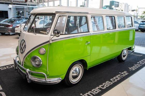 VOLKSWAGEN KOMBI 1.2 LUXO 8V GASOLINA 3P MANUAL